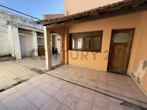 Suipacha 2100, Piso 0