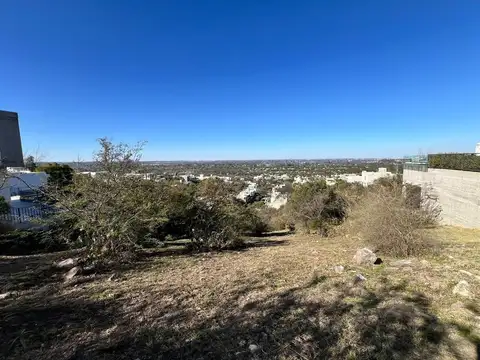 Terreno en Venta en La Rufina, USD 220.000