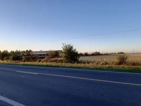 Ao 12 y Autopista a Buenos Aires