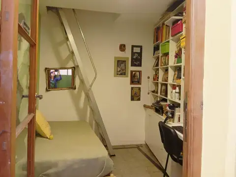 PH de  estilo reciclado a nuevo  entrada independiente