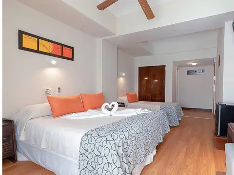 HOTEL 3 ESTRELLAS