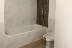 TOMKINSON 380 en San Isidro