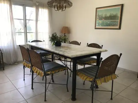 Casa en Venta en Countries y Barrios Cerrados en Pilar, USD 300.000