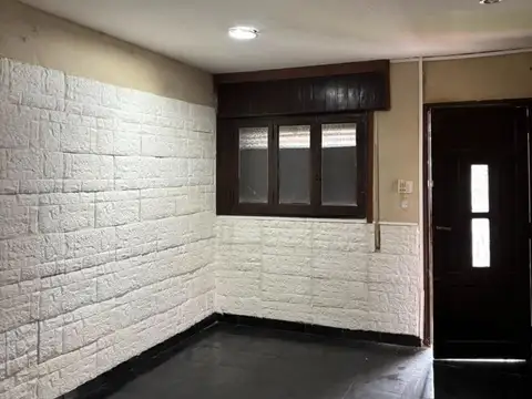 J C Paz 3028