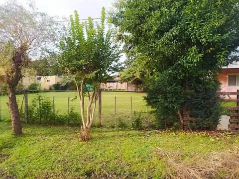 VENTA LOTE BARRIO PARQUE SAKURA, EXALTACION DE LA CRUZ 600