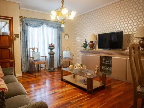 Depto Tipo Casa en Venta de 3 dormitorios