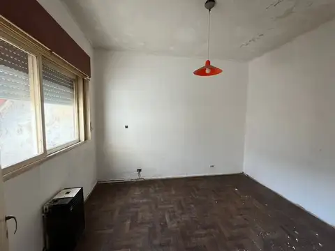 Depto Tipo Casa 4 ambientes con 1 baño