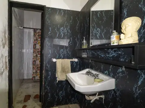 Local en Venta en Cinco Esquinas, USD 99.000