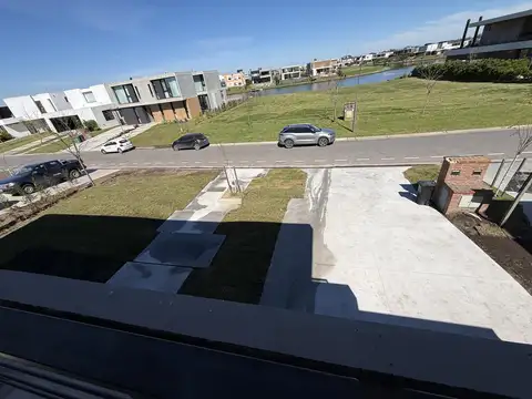 Casa en Venta en Puertos - Barrio Costas, USD 900.000