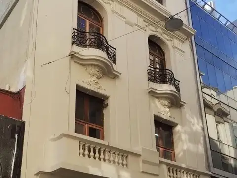 Local en Venta 90 años