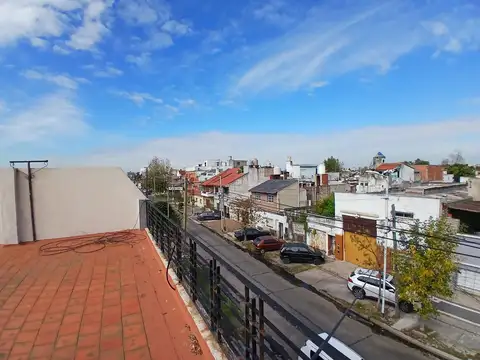 Depto Tipo Casa en Venta de 2 dormitorios