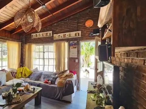 Casa Monoambiente con 2 baños