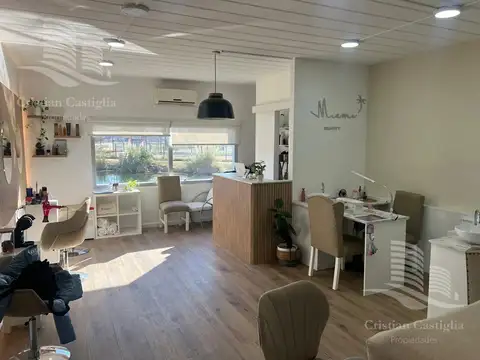 Oficina en Riviera Park