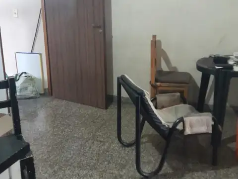 Depto Tipo Casa 4 ambientes con 1 baño