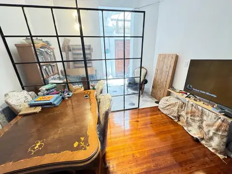 Lindisimo PH en Venta Barrio Norte, 2 amb con patio integrado Luminoso reciclado aire acondicionado!