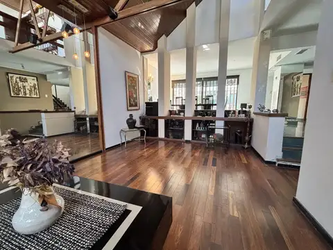 Casa de categoría en venta barrio sur- Santa Fe