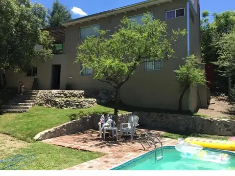 Casa en Venta en La Serranita, Santa María