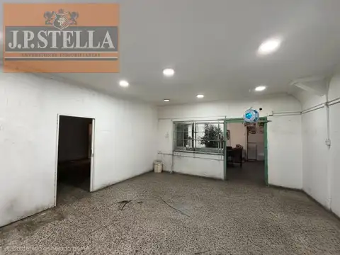 Local en Alquiler en Morón, USD 3.000