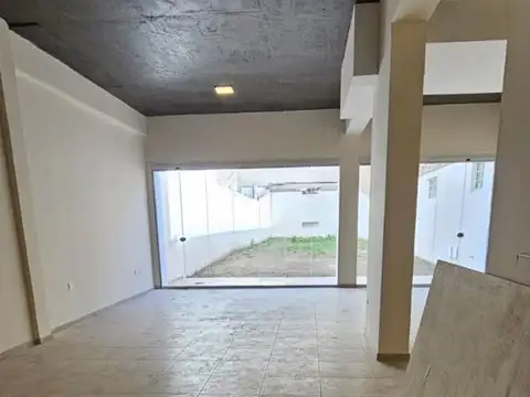 Local en Alquiler 1 año