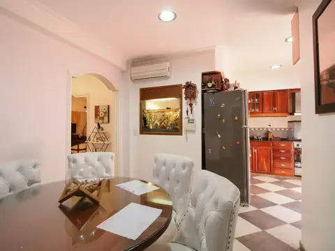 Casa 4 ambientes con 1 baño