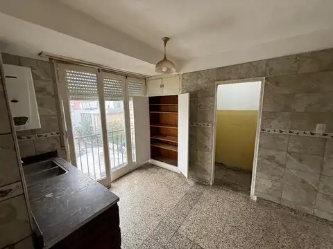 Departamento de 3 ambientes en Quilmes centro