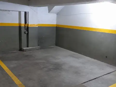 Cochera en Alquiler Fija