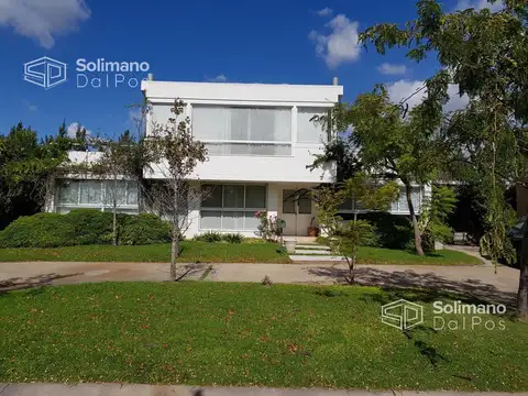 Venta Casa 3 ambientes valor lote en el Barrio Cerrado El Encuentro