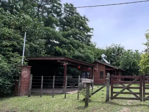 VENTA CASA CON PARQUE SALVADOR MARIA