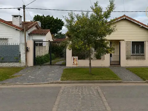 Casa en Manuel B. Gonnet