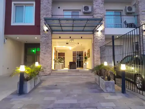 Alberti 600, Piso PB