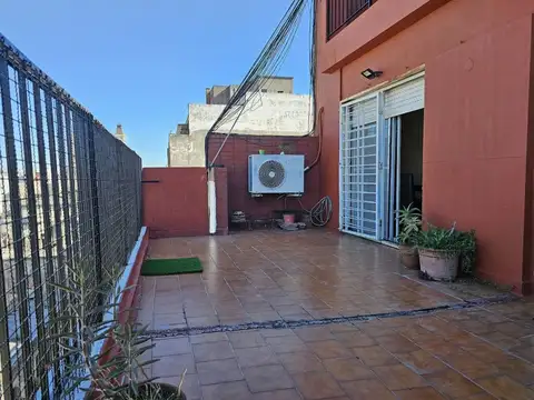 VENTA DEPARTAMENTO 4 AMBIENTES BALVANERA COCHERA