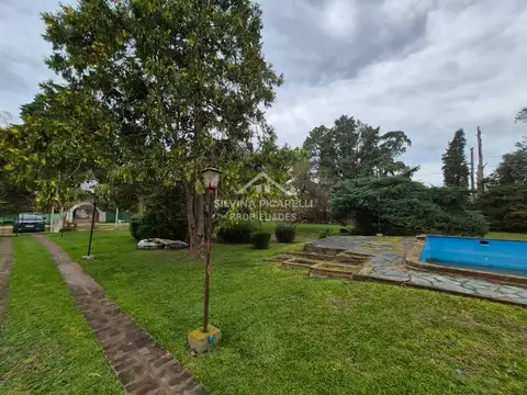 Casa en Venta con 1 cochera