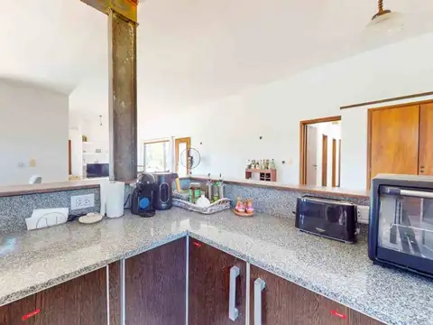 CASA 5 AMBIENTES CHACRAS DE OLIVA CON PILETA
