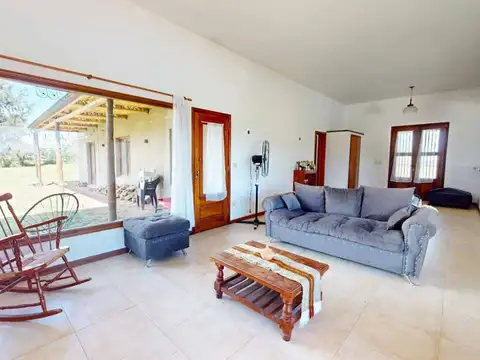 CASA 5 AMBIENTES CHACRAS DE OLIVA CON PILETA
