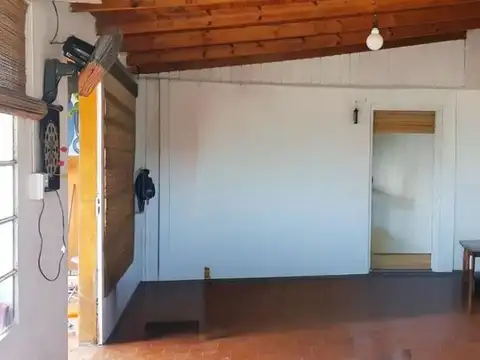 Depto Tipo Casa 5 ambientes con 1 baño
