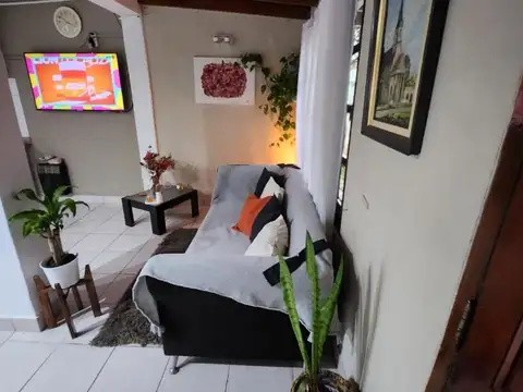 Depto Tipo Casa en Venta de 4 ambientes