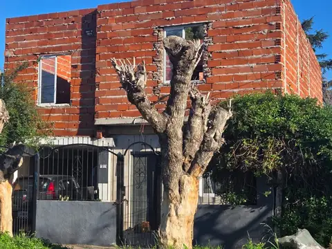 Casa en Venta en Moreno, USD 200.000