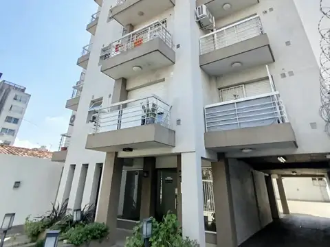 Leandro N Alem 800, Piso 3
