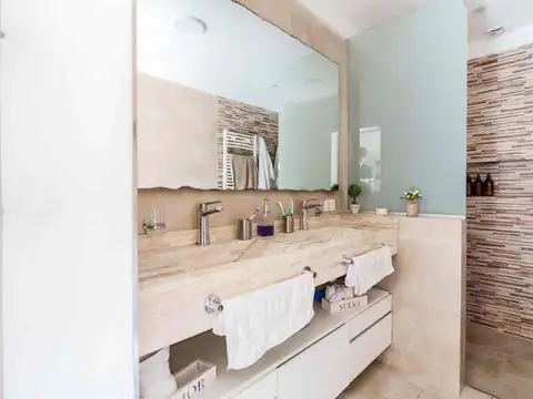 Depto Tipo Casa en Venta en Mataderos, USD 209.500