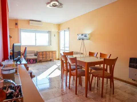 Venta de Departamento 3 ambientes en Ramos Mejia