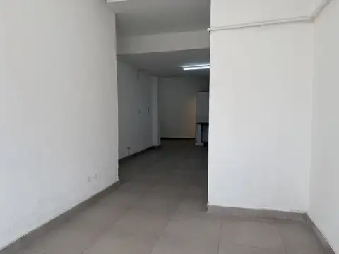 Local en Venta 40 años