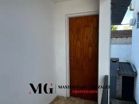 Departamento en Alquiler en Tristán Suárez, $ 450.000