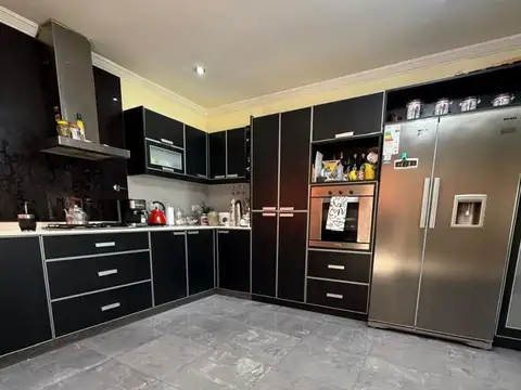 Casa - Alquiler - Argentina, La Matanza