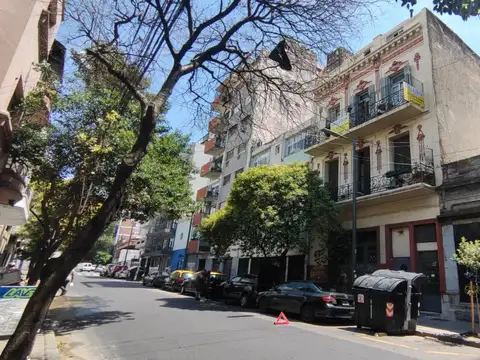 Depto Tipo Casa en Venta de 5 ambientes