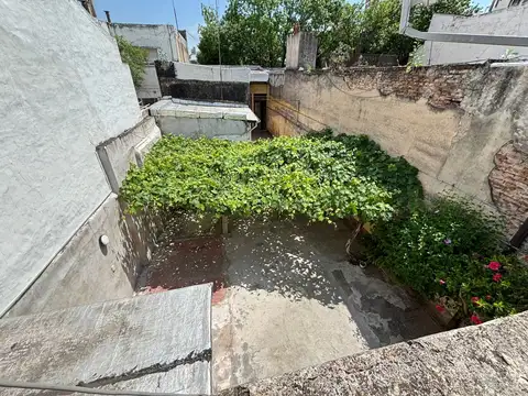 Casa 6amb Tipo Chorizo A RECICLAR lote 7.32x37mts Ideal emprendimiento-Zona restaurantes