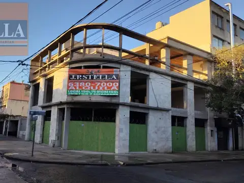 Local Comercial en Esquina 150 m² - Terminaciones a Convenir - Haedo