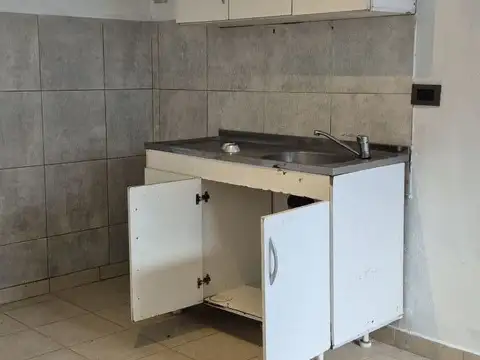 Depto Tipo Casa en Alquiler de Monoambiente