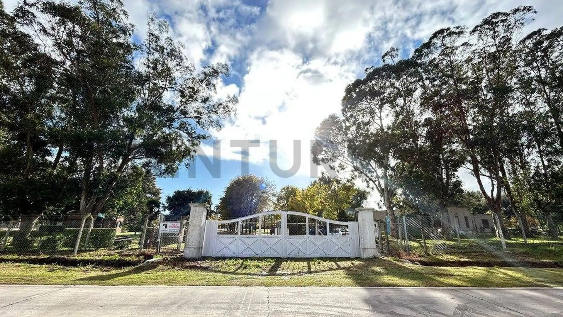 Terreno barrio Tierra y Mar, 1346.81m²