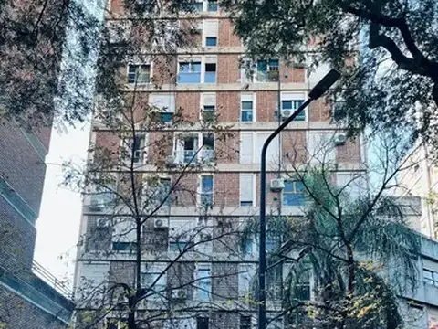 Departamento 1 Dormitorio En Alquiler  Sobre Cañada  Muy Luminoso Y Con Excelente Vista