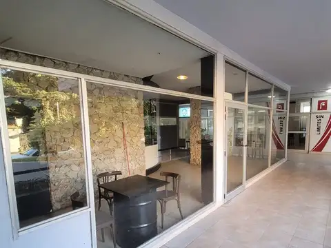 Avenida Arquitecto Jorge Bunge 700